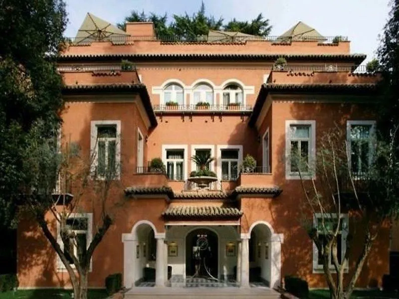 Hotel Principe Torlonia Řím