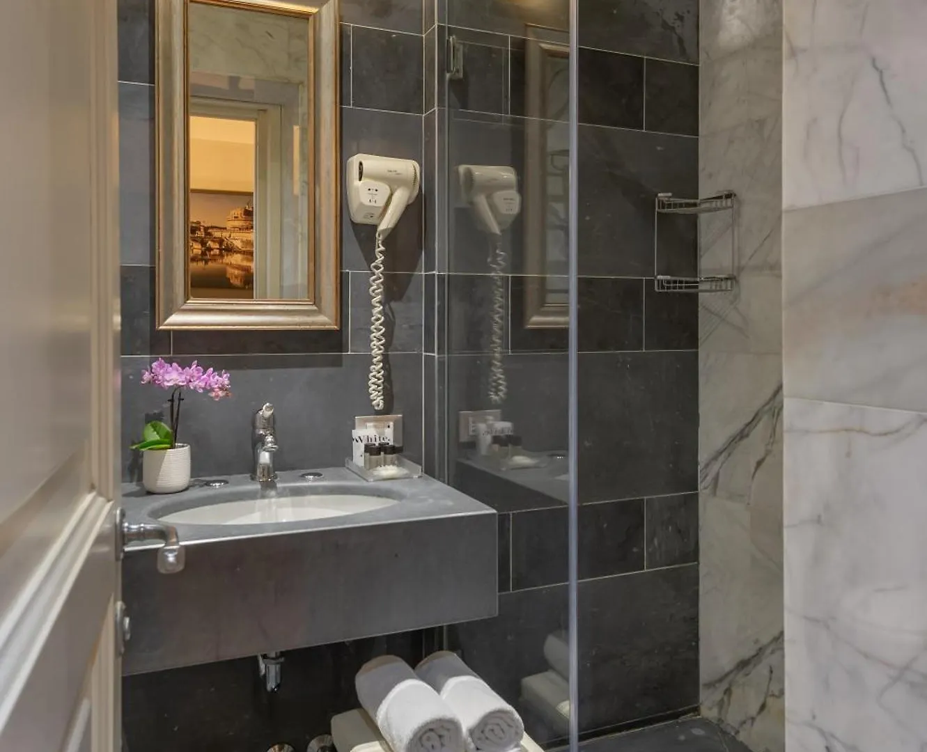 Hotel Principe Torlonia Rome