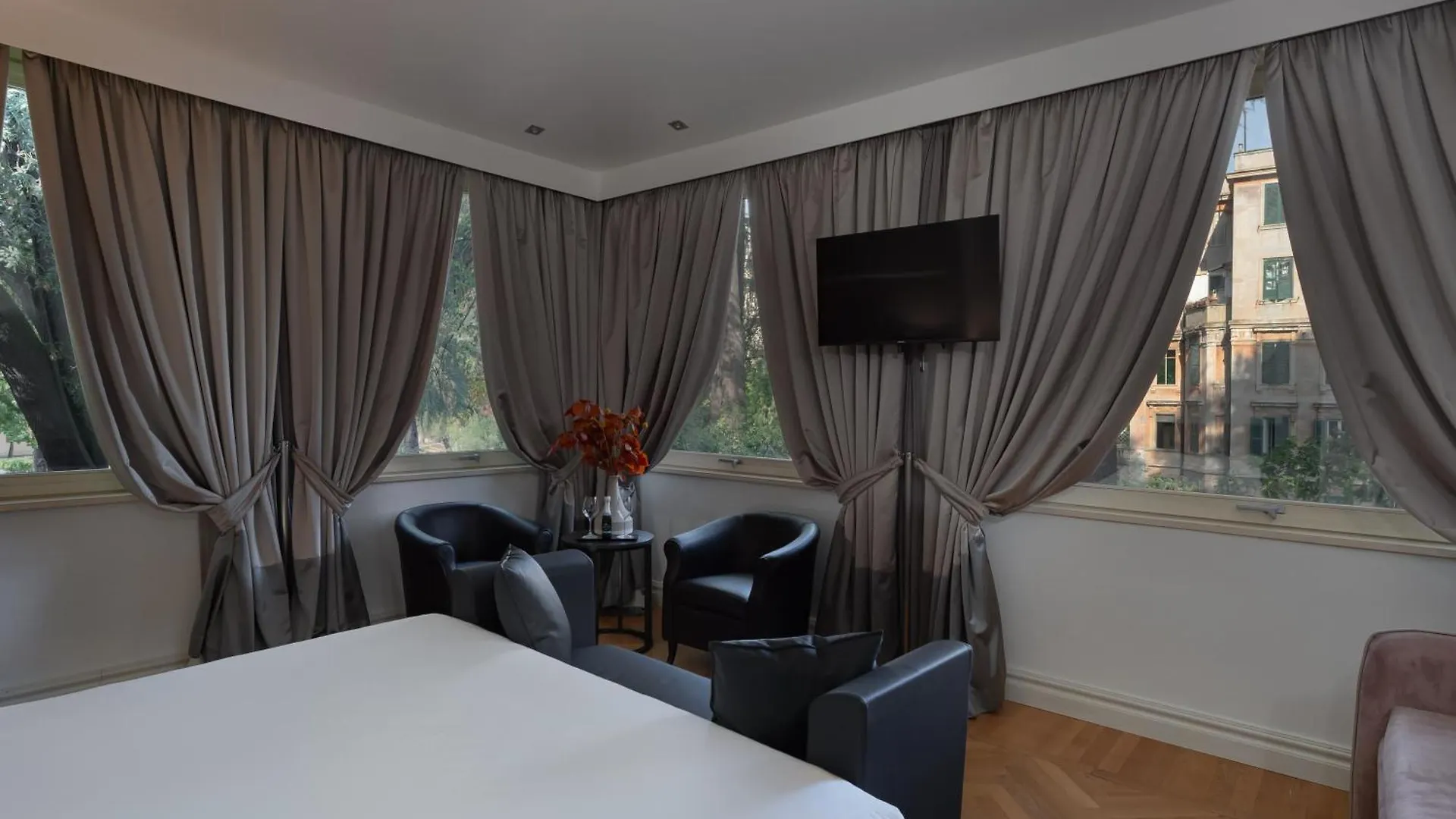 Hotel Principe Torlonia Rome