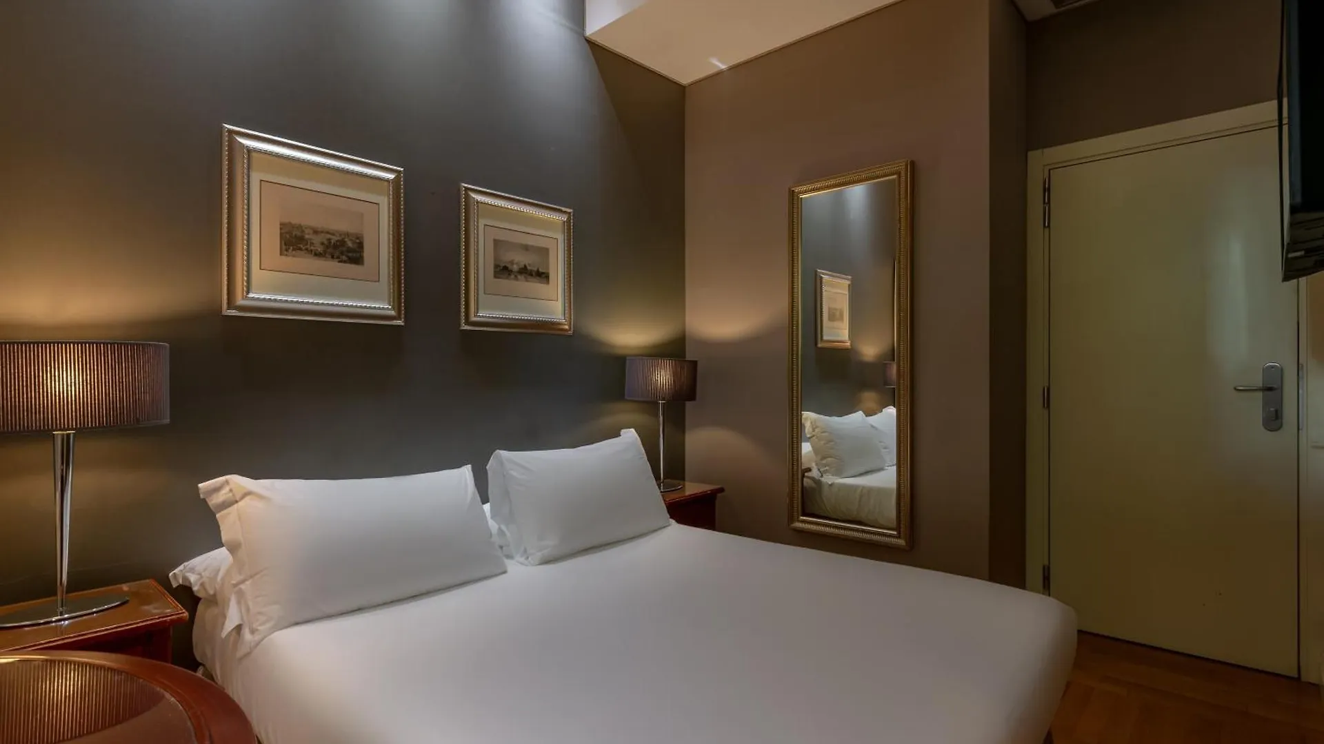 Hotel Principe Torlonia Rome 4*,