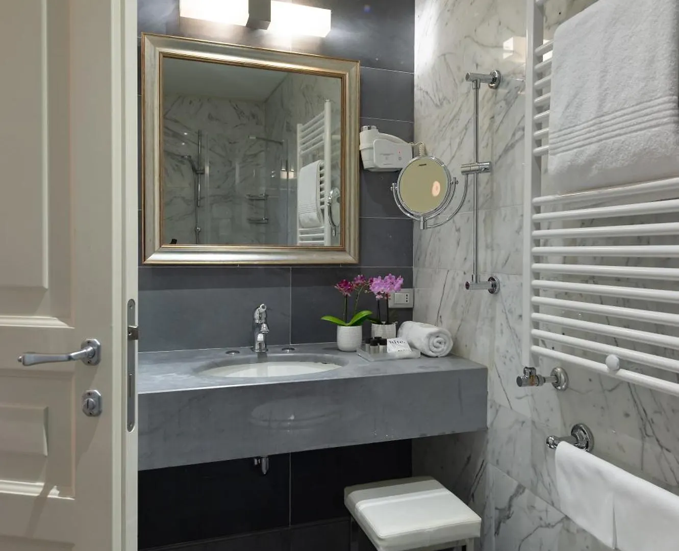 Hotel Principe Torlonia Rome 4*,  Italy