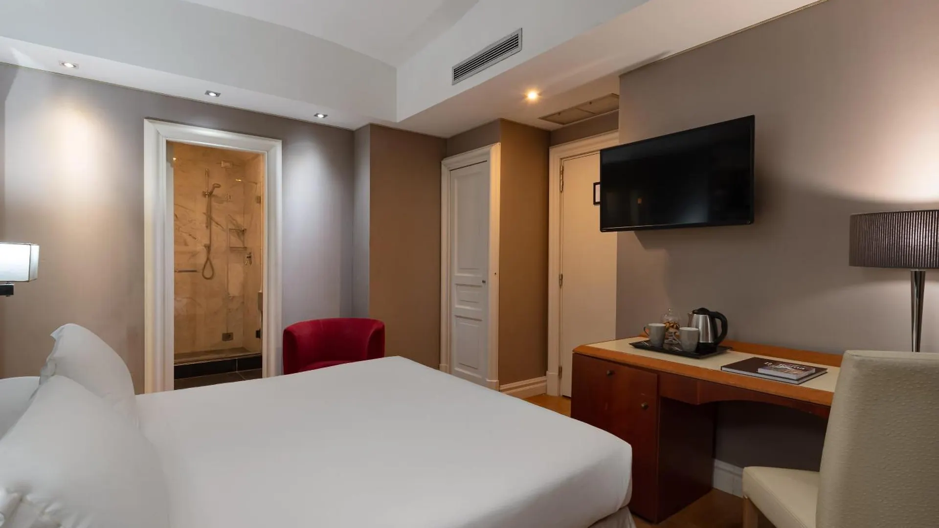Hotel Principe Torlonia Rome Italy