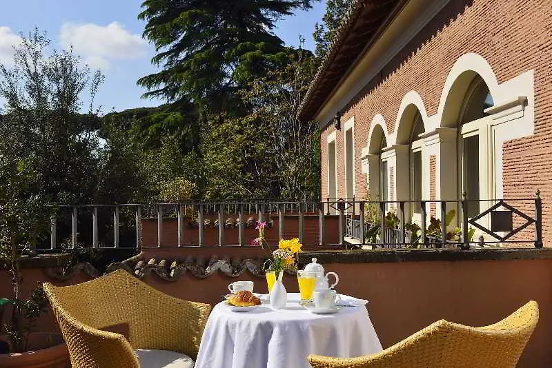 Hotel Principe Torlonia Rome